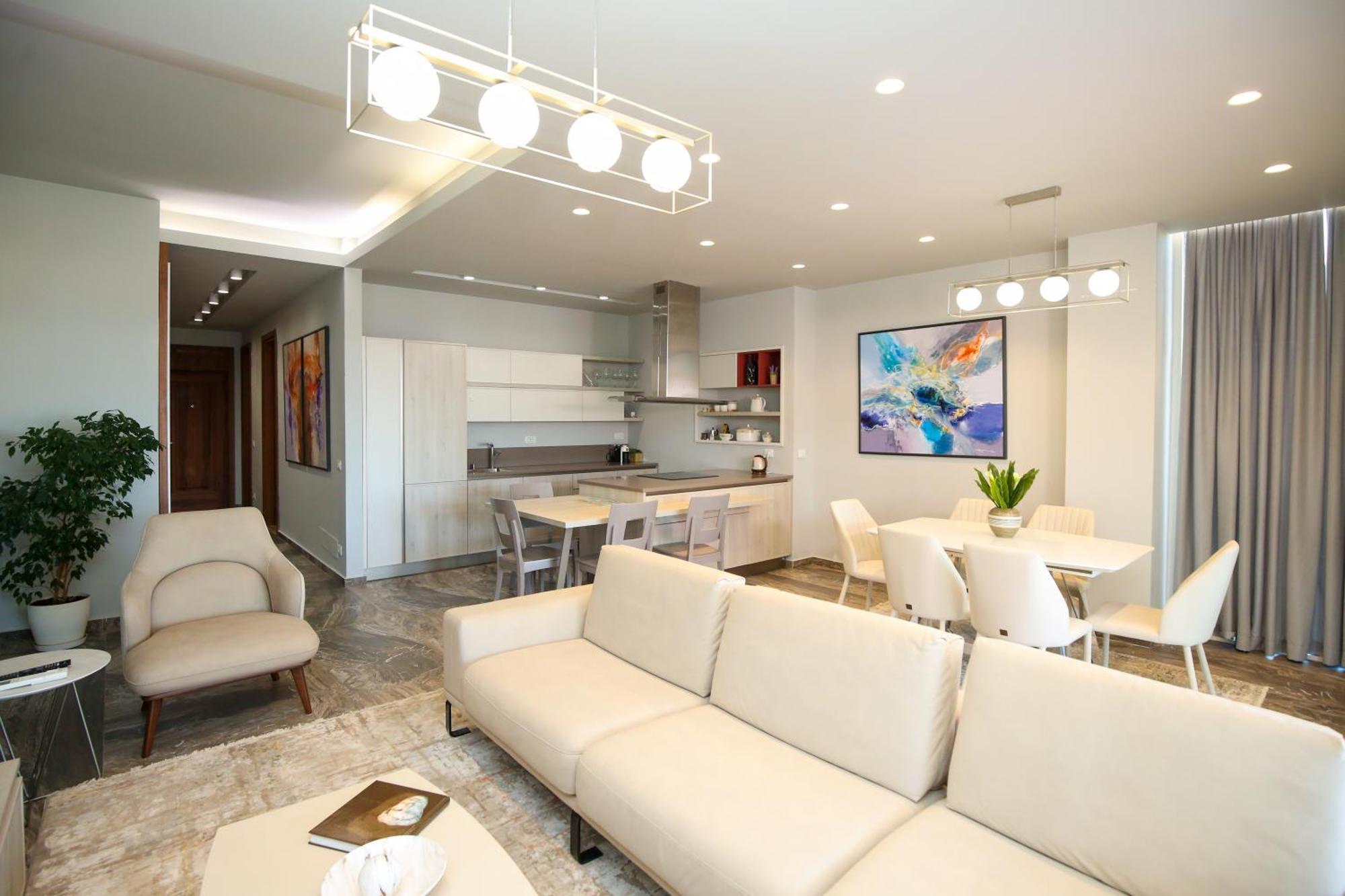 Willa Luxurious 5 Bedroom Palasë