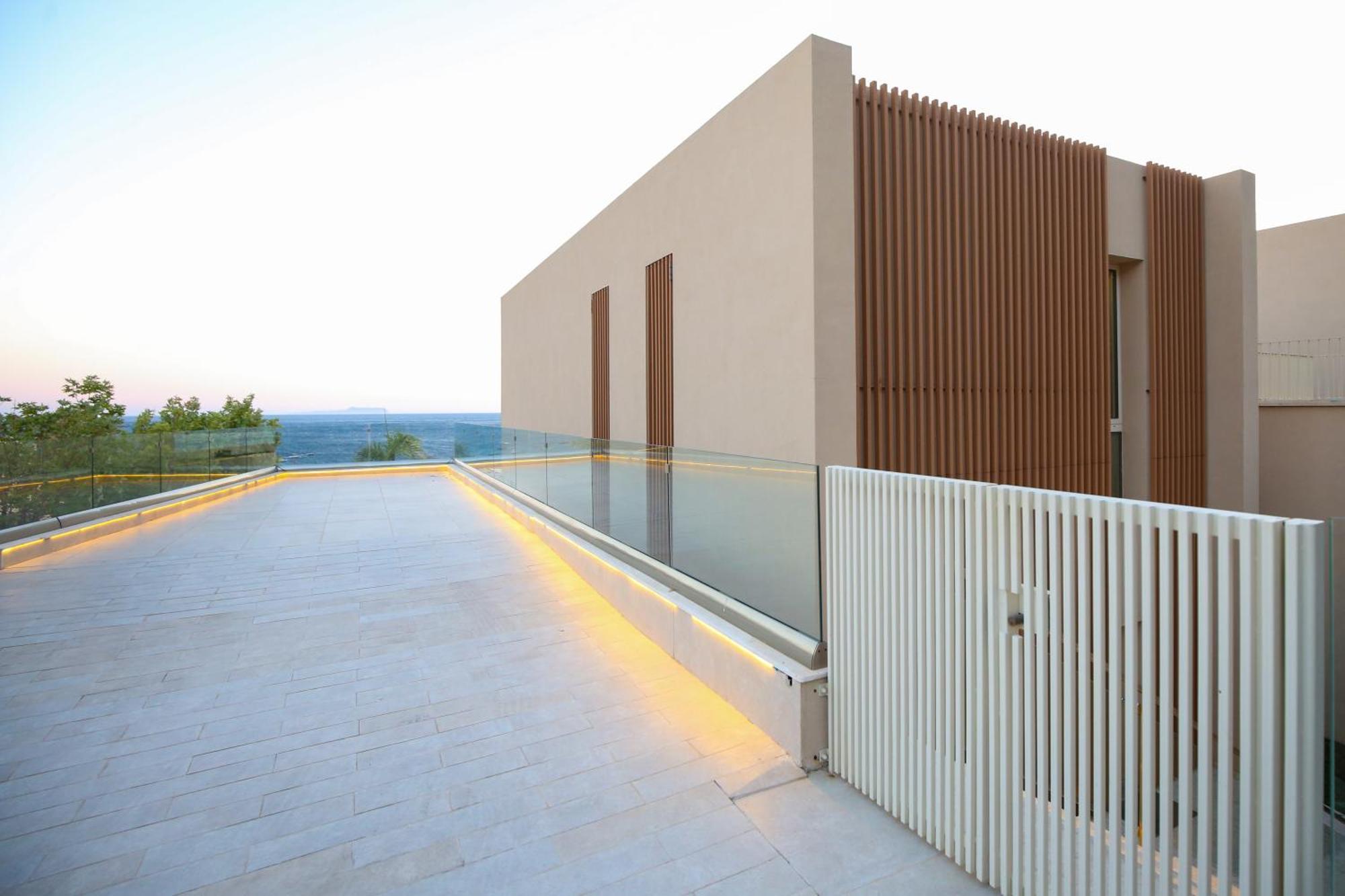Luxurious 5 Bedroom * Palasë