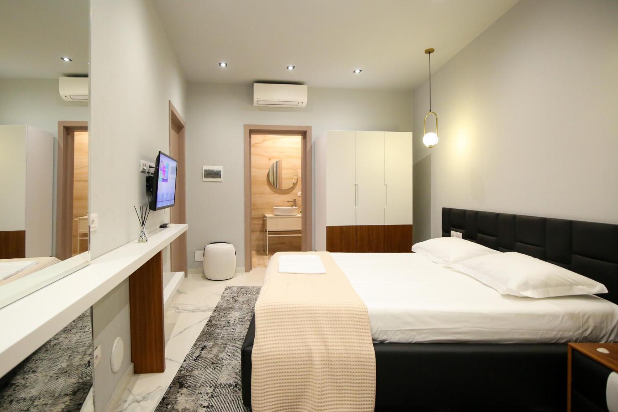 Willa Luxurious 5 Bedroom