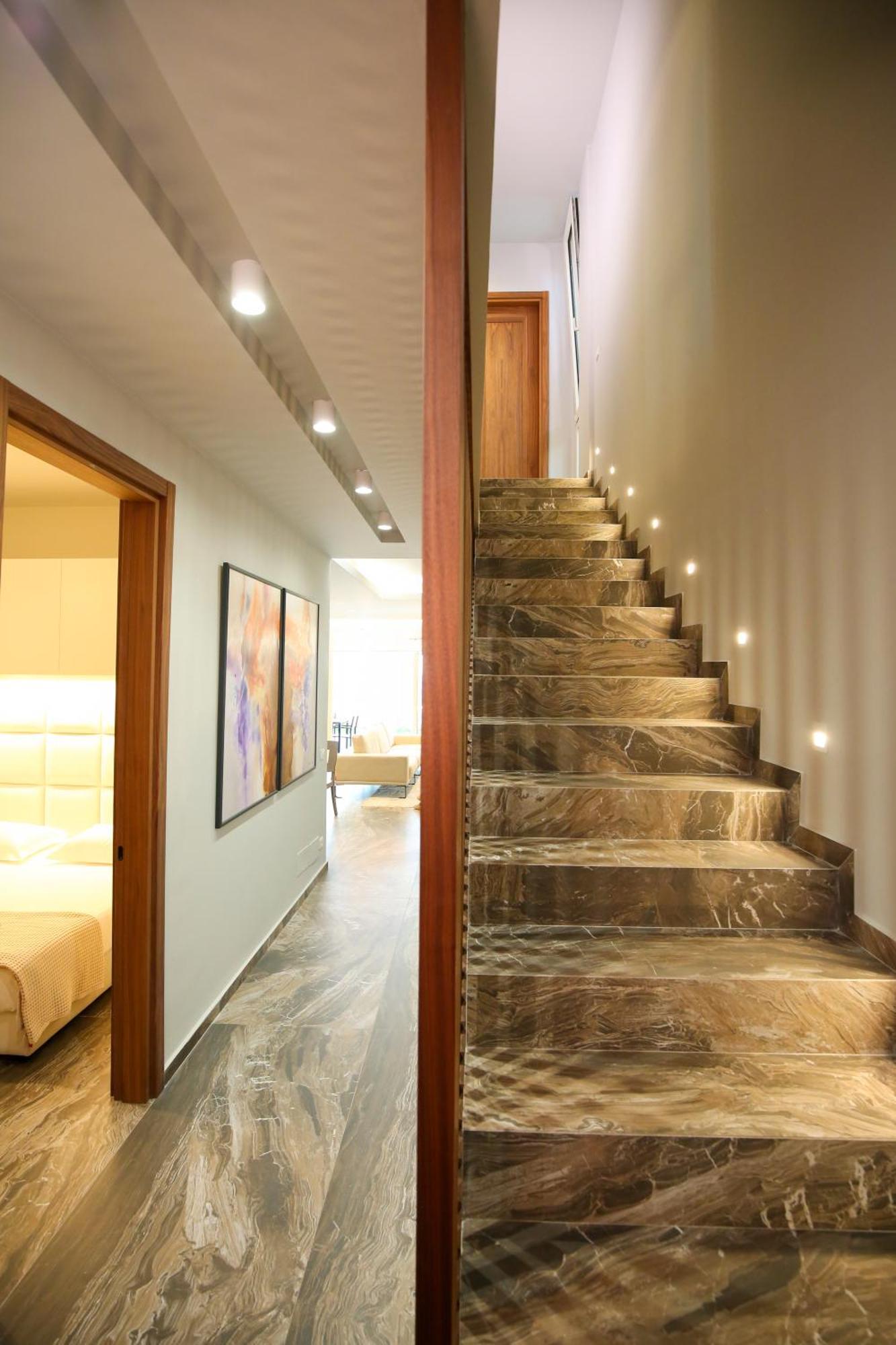 Luxurious 5 Bedroom